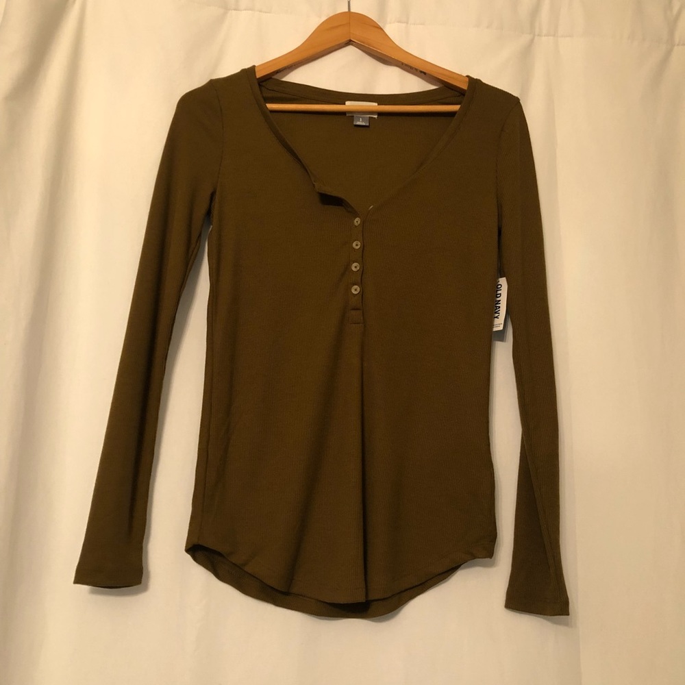 Old Navy Henley top